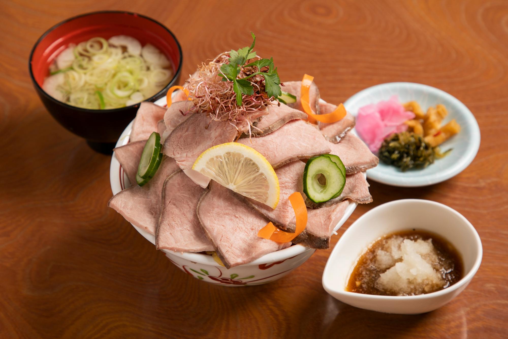 趣向を凝らした西海どん