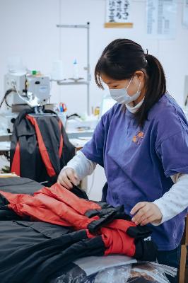 山崎マーク職員